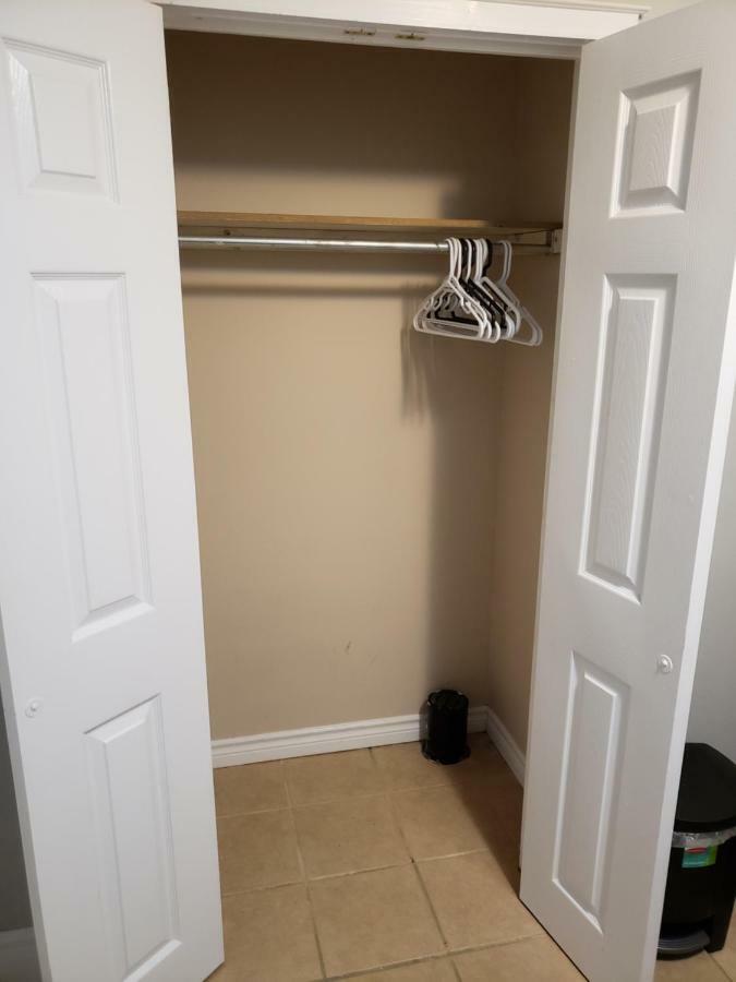 Private Room In Downtown 哈利法克斯 外观 照片